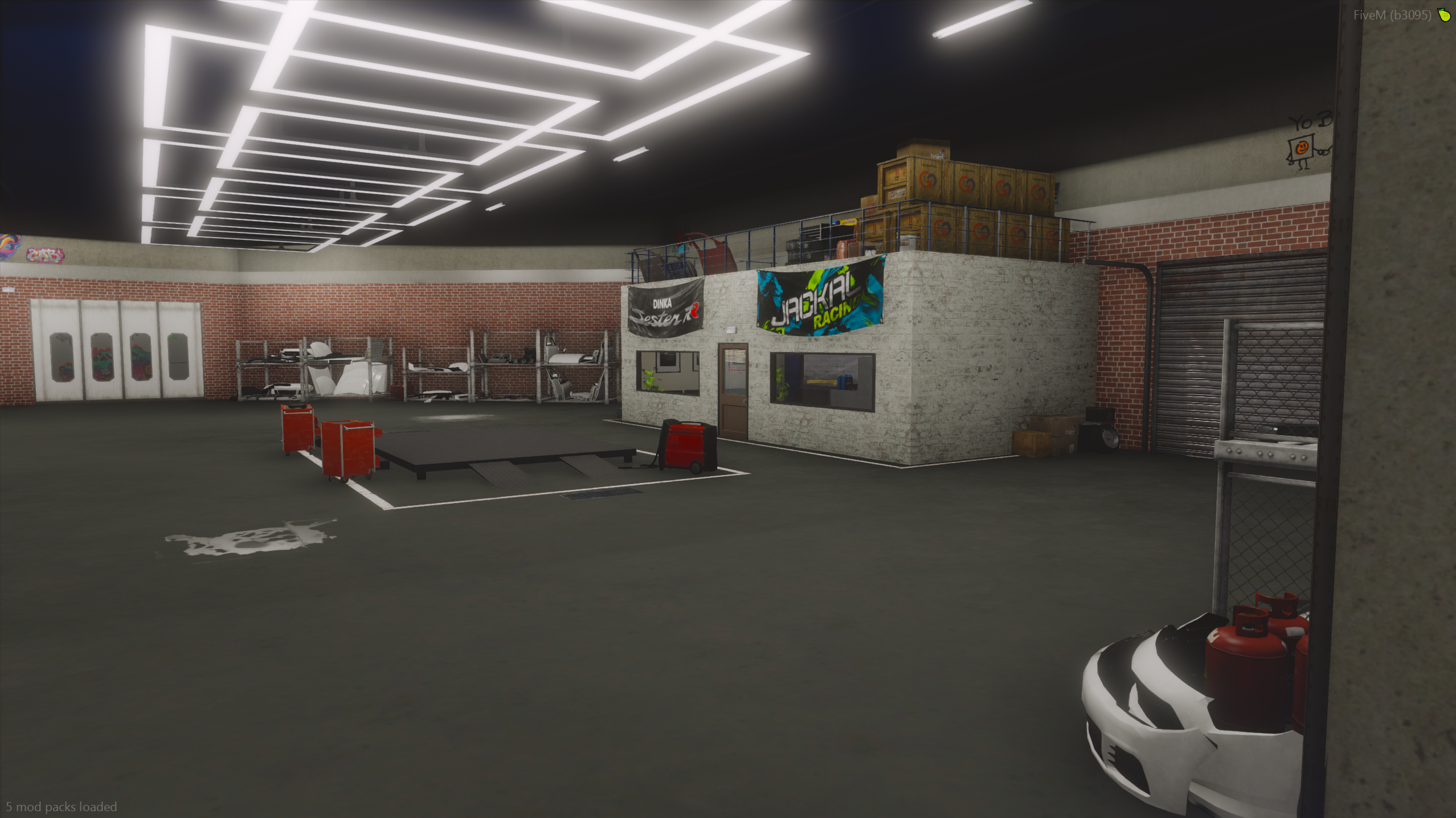 Los Santos Customs + Interior Go Kart Track